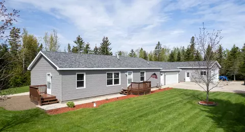 15262 S Us 23, Presque Isle, MI 49777
