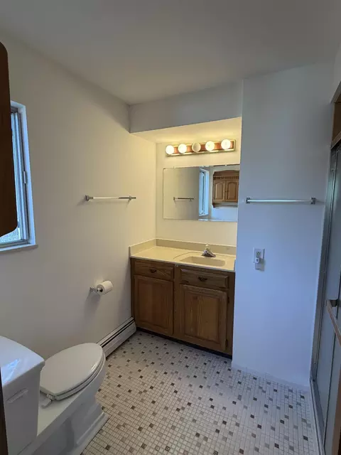 Bath - 1724 E North Down River Rd, Grayling, MI 49738 photo 2 of 2