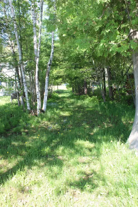 Exterior - 9433 Spinnaker St, Grayling, MI 49738 photo 2 of 4