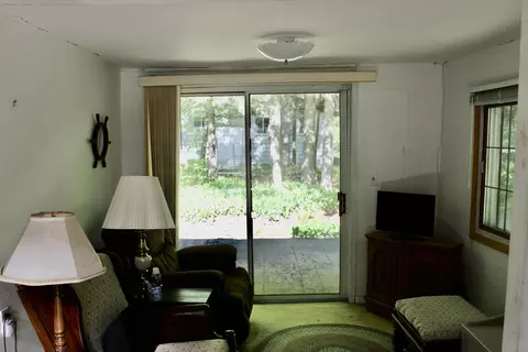 Living - 9433 Spinnaker St, Grayling, MI 49738 photo 2 of 2