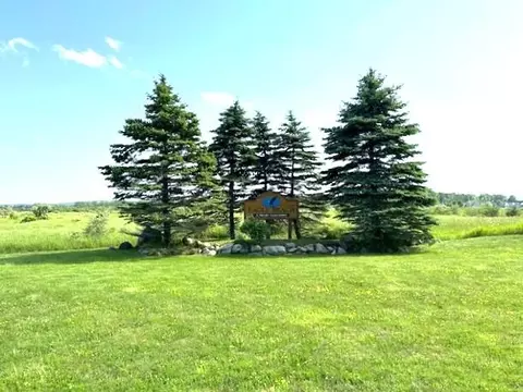 Unit 52 Sunset Boulevard, Alanson, MI 49706 photo 3