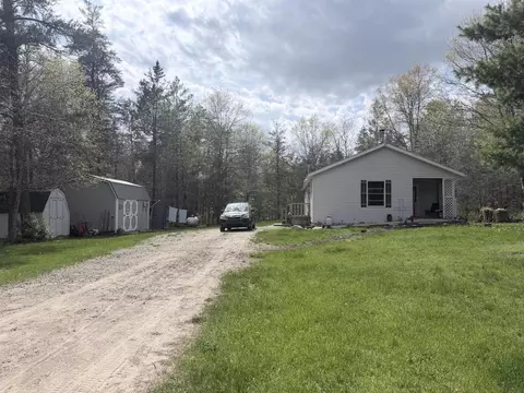 11895 Hoetzel Rd, Roscommon, MI 48653