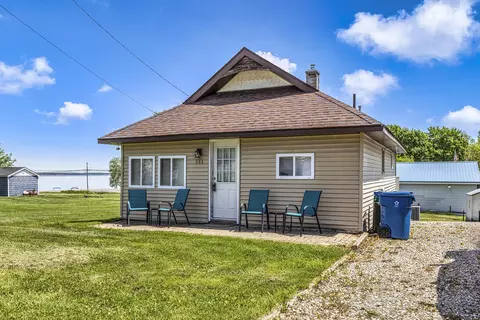 111 Carman, Houghton Lake, MI 48629