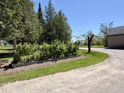 Exterior - 2181 E Levering Rd, Cheboygan, MI 49721 photo 13 of 16