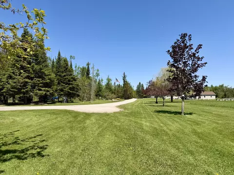Exterior - 2181 E Levering Rd, Cheboygan, MI 49721 photo 14 of 16