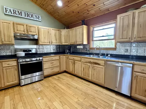 Kitchen - 2181 E Levering Rd, Cheboygan, MI 49721 photo 3 of 5