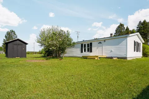 Exterior - 458 Garfield St, Vanderbilt, MI 49795 photo 3 of 6
