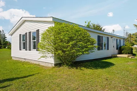 458 Garfield St, Vanderbilt, MI 49795