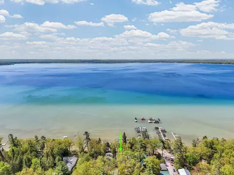 View/Area - 421 Clare Blvd, Roscommon, MI 48653 photo 6 of 8