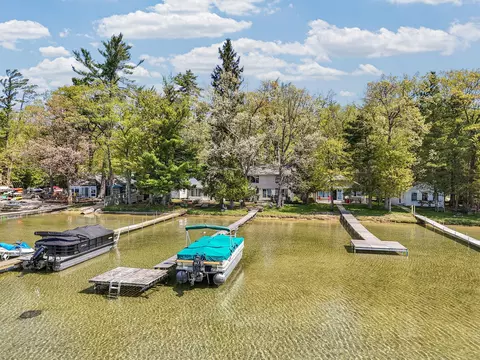 Exterior - 421 Clare Blvd, Roscommon, MI 48653 photo 7 of 14
