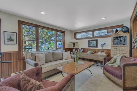 Living - 421 Clare Blvd, Roscommon, MI 48653 photo 4 of 7
