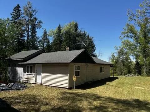 Exterior - 866 Ridge Trl, Mio, MI 48647 photo 3 of 6