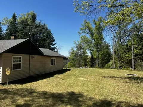 Exterior - 866 Ridge Trl, Mio, MI 48647 photo 2 of 6