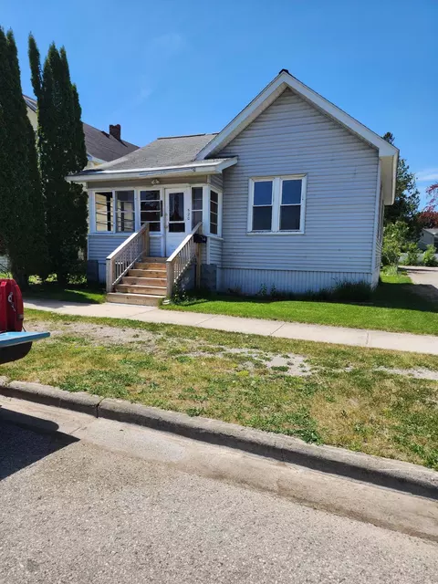 520 W Lake St, Alpena, MI 49707