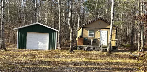 5469 Trails End Rd, Frederic, MI 49733