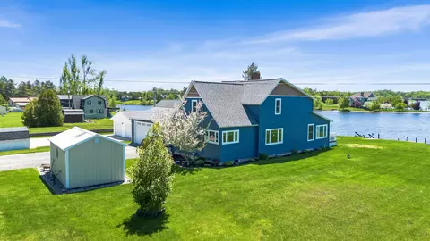 1588 Mcrae Dr, Cheboygan, MI 49721