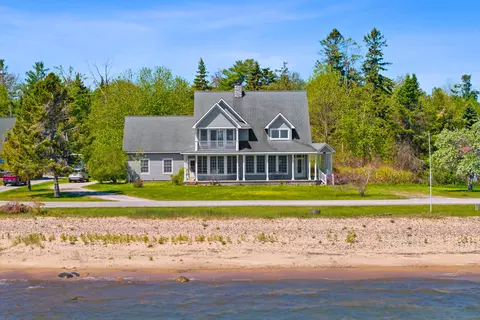 1860 S Sturgeon Point Rd, Harrisville, MI 48740