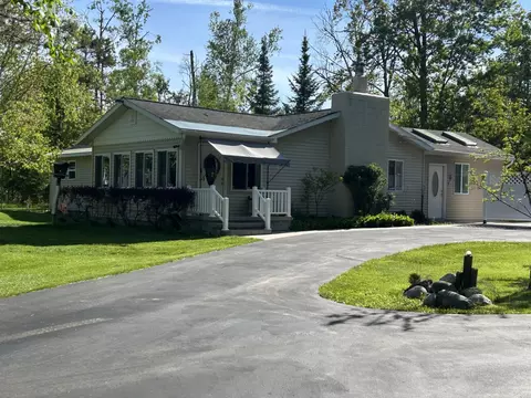 177 Hawks Rd, Lachine, MI 49753