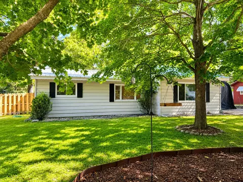 9107 N Richfield Ct, Saint Helen, MI 48656