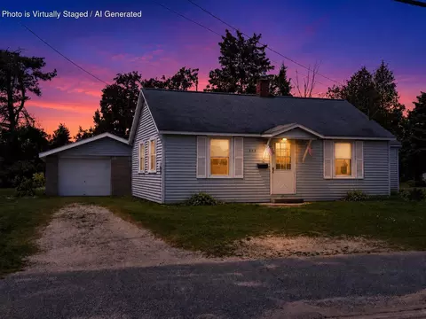315 N Indiana Ave, Gaylord, MI 49735