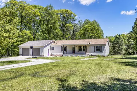 11104 Siderman Rd, Roscommon, MI 48653