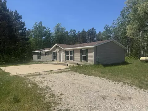 9789 N Wheeler Lake Rd, Mancelona, MI 49659