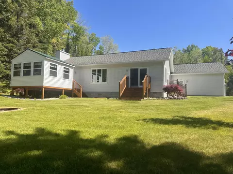 1761 E Lake Circle Apt 10- Acres Cir #10+/- ACRES, Barton City, MI 48705