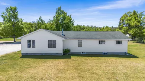 5159 S River Rd, Cheboygan, MI 49721 photo 5