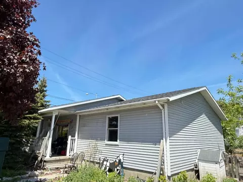 733 River St, Alpena, MI 49707