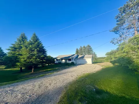 3122 Campbell Rd, Rose City, MI 48654