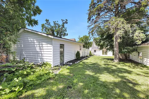 Exterior - 1124 E Mitchell St, Petoskey, MI 49770 photo 11 of 14