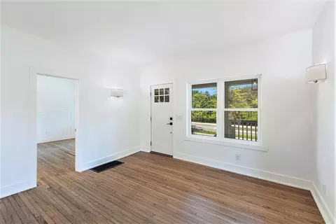 Living - 1124 E Mitchell St, Petoskey, MI 49770 photo 3 of 4