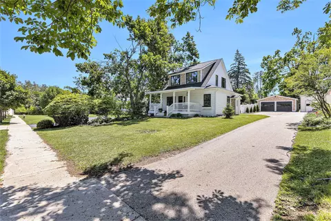 Exterior - 1124 E Mitchell St, Petoskey, MI 49770 photo 13 of 14