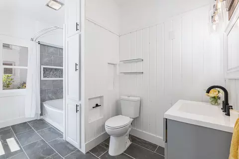 Bath - 1124 E Mitchell St, Petoskey, MI 49770 photo 1 of 6