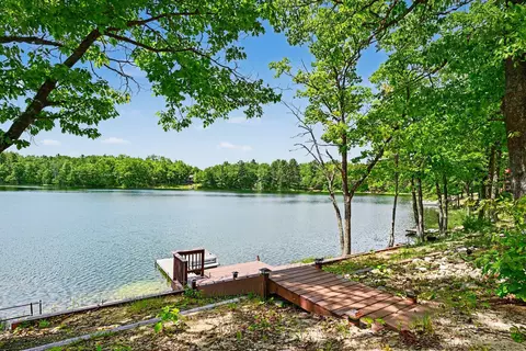 8064 Eagle Lake Dr, Mancelona, MI 49659
