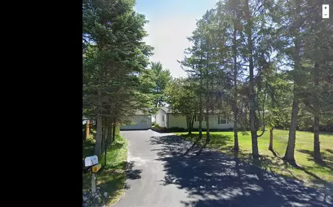 6761 Outer Dr, Presque Isle, MI 49777