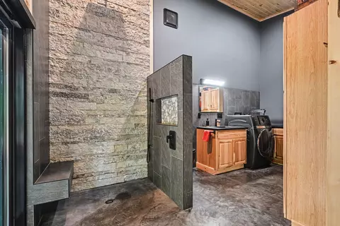 Bath - 3036 Wurm Rd, Wolverine, MI 49799 photo 3 of 4