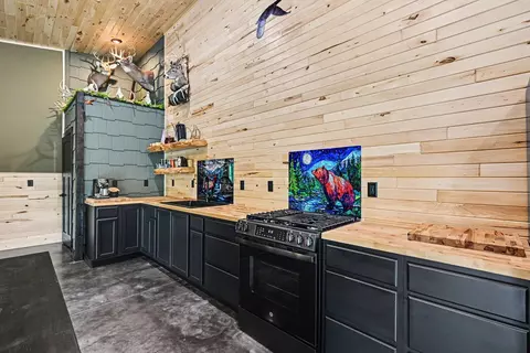 Kitchen - 3036 Wurm Rd, Wolverine, MI 49799 photo 2 of 3