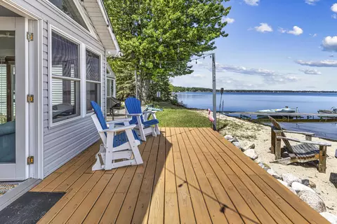 204 Broadway Ave # 2, Houghton Lake, MI 48629