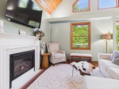 Living - 11094 Fascination Dr, Frederic, MI 49733 photo 3 of 6