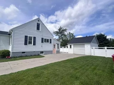 Other - 213 E Wisner St, Alpena, MI 49707 photo 2 of 17
