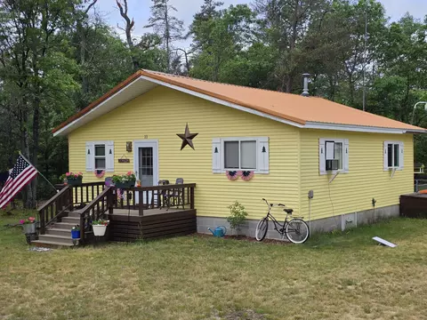 11 N Mckinley Rd #& 21, Mio, MI 48647