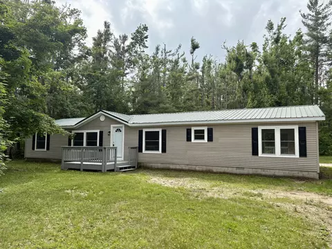 1288 Shadow Ln, Gaylord, MI 49735