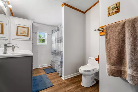 Bath - 1959 Chesler Ave, Comins, MI 48619 photo 3 of 4