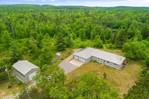 2401 Pearsall Rd, Fairview, MI 48621