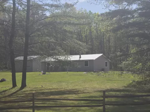 289 N Grosse Pointe Rd, Barton City, MI 48705