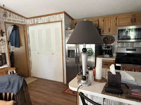 Kitchen - 1859 N Pratt Lake Rd, Gladwin, MI 48624 photo 2 of 2