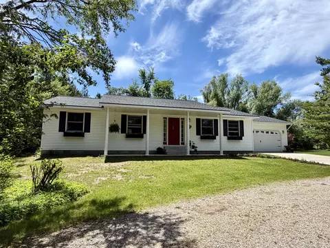 480 E Seymour St, Cheboygan, MI 49721