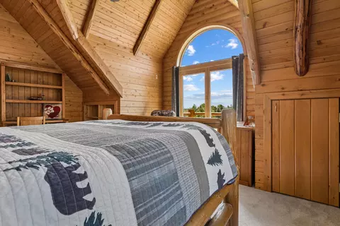 Bedroom - 7466 Werth Rd, Alpena, MI 49707 photo 8 of 9