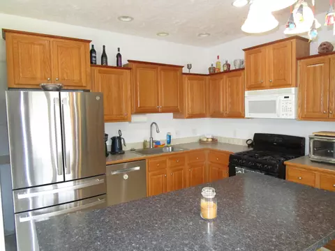 Kitchen - 7830 Red Pine Trl, Alanson, MI 49706 photo 2 of 2